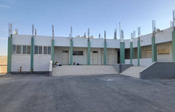 الاحتلال يخطر بهدم مدرسة 