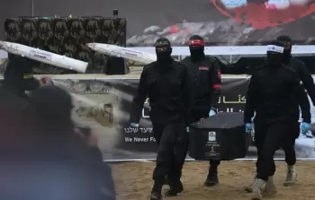 تسليم المقاومة لجثث الأسرى الإسرائيليين في صفقة التبادل الماضية