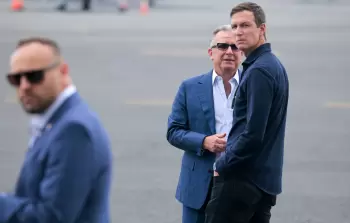 ترامب يجتمع مع كوشنر وويتكوف قبل محادثات حاسمة بشأن غزة