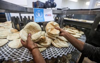برنامج الأغذية العالمي يخطط لإنهاء دعم الخبز في غزة