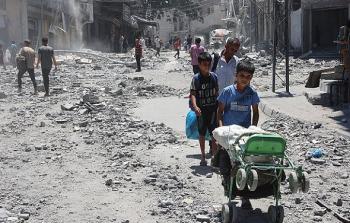 أطفال نازحون في غزة