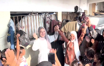 فرحة طلبة توجيهي 2007 في غزة بالنجاح