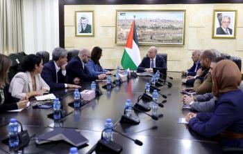 رئيس الوزراء يلتقي وفداً برلمانياً إيطالياً برئاسة لورا بولدريني،