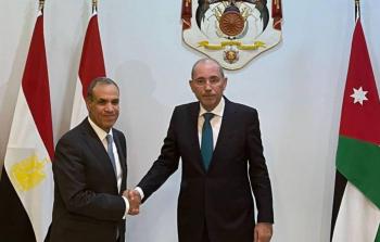 وزير الخارجية الأردني ونصيره المصري - أرشيف