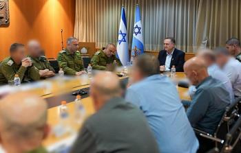 كاتس مع رؤساء الأجهزة الأمنية