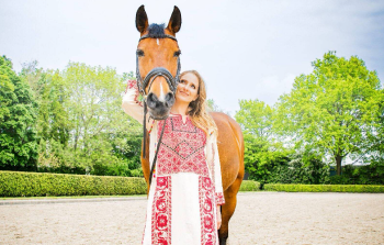 ديانا الشاعر