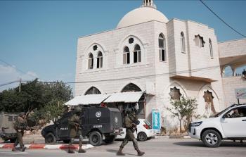 الاحتلال ينسحب من بيت أمر