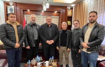 صبري صيدم خلال لقاء عقده مع وفد من الحملة الشعبية لحرية البرغوثي