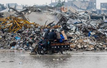 أمطار تغمر شوارع غزة المدمرة - تعبيرية