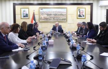 اجتماع محمد مصطفى مع الوفد الأممي