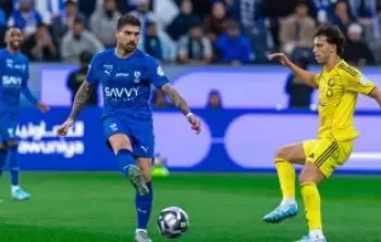 الهلال يفوز على النصر وينفرد بصدارة دوري روشن