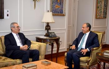 علي شعث ووزير الخارجية المصري