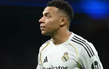 ريال مدريد يكتسح موناكو بسداسية مدوية في دوري أبطال أوروبا