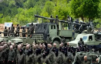 تحركات غير عادية لحزب الله وإسرائيل ترد بضربات استباقية