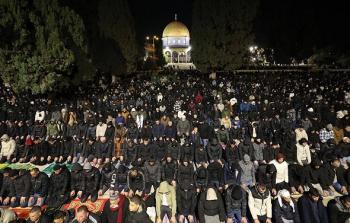 القدس : 70 ألف مصل في صلاتي العشاء والتراويح بالمسجد الأقصى