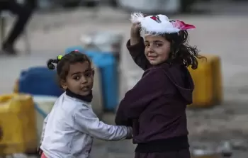 أيتام غزة - تعبيرية