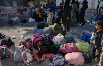 نزوح اللبنانيين من مناطق الجنوب خلال الحرب الدائرة