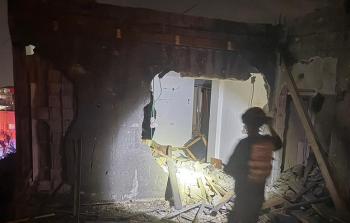 أضرار جسيمة لحقت بمنزل جراء سقوط صاروخ في الزرازير