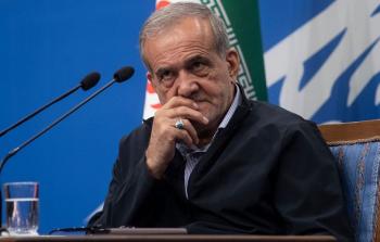 من يحكم إيران حاليا بعد مقتل علي خامنئي؟