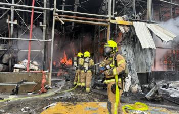 صور جديدة من مكان استهداف مصنع كيماويات في النقب بصاروخ إيراني