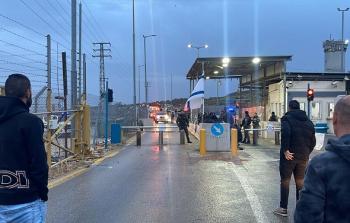 4 شهداء أعدمهم الاحتلال داخل مركبة في طمون: رجل وزوجته وطفليهما