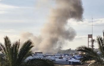 من القصف الإسرائيلي على دير البلح اليوم