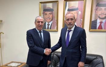 حسين الشيخ وأيمن الصفدي