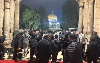 3 آلاف مصل يؤدون صلاة الفجر في المسجد الأقصى