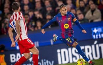 برشلونة يهزم أتلتيكو مدريد 2-1 بهدفي راشفورد وليفاندوفسكي