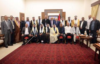 الرئيس عباس يستقبل وفد مشايخ ووجهاء بئر السبع