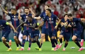 احتفال لاعبي باريس بلقب أبطال أوروبا