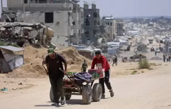 معاناة المواطنين في غزة بعد الحرب المدمرة - تعبيرية