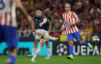 القنوات المفتوحة الناقلة لمباراة أرسنال وأتلتيكو مدريد اليوم