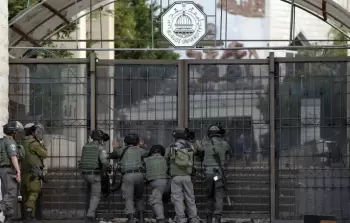 الاحتلال يقتحم جامعة القدس ويستجوب طلبة