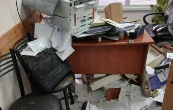 الاحتلال يقتحم مقر جمعية التضامن الخيرية في نابلس