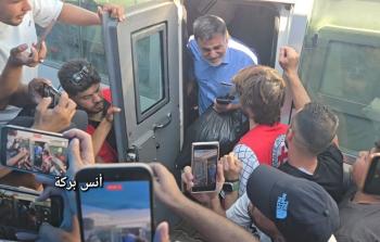 الاحتلال يُفرج عن 12 معتقلاً اليوم من قطاع غزة