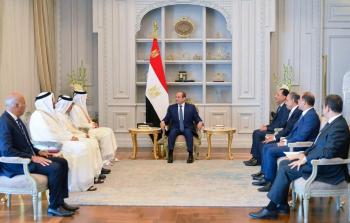 السيسي ورئيس الوزراء القطري يؤكدان ضرورة تنفيذ اتفاق وقف الحرب في غزة