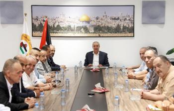 حسين الشيخ يستقبل رؤساء اللجان الشعبية للمخيمات الفلسطينية في الضفة
