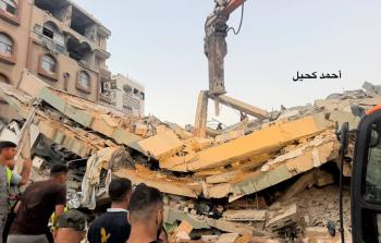 لجان المقاومة تُحذّر من كارثة إنسانية عقب انهيار بناية 