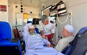 الهلال الأحمر يشارك في إجلاء المرضى للعلاج خارج قطاع غزة