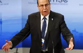 موشيه يعلون وزير الجيش الإسرائيلي الأسبق