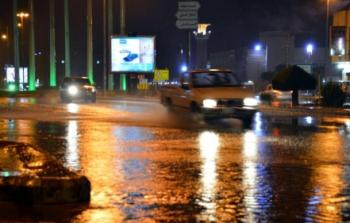 مناطق متفرقة من السعودية شهدت هطول أمطار غزيرة