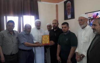 التواصل الجماهيري تزور مركز شرطة الشاطئ