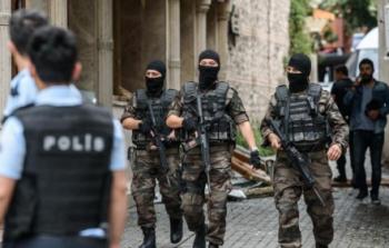 أفراد من الشرطة التركية