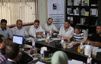 المطالبة بتدشين منصة الكترونية للمشتريات الحكومية،