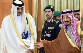 العاهل السعودي يدعو أمير قطر لحضور القمة الخليجية في الرياض 