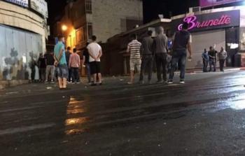 الاحتلال يغلق مطبعة