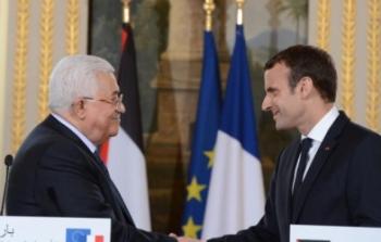 الرئيسش الفلسطيني و نظيره الفرنسي إيمانويل ماكارون