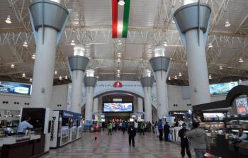 الكويت تمدد إقامات الأجانب المنتهية نظراً لجائحة كورونا