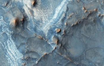 اكتشاف مياه متجمدة تحت طبقات وصخور المريخ تم أول مرة عام 2008
